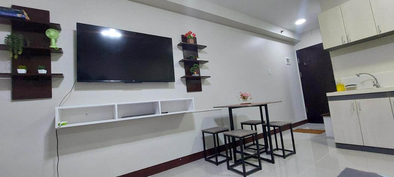 Dracarys Place 2 Condo With Balcony Unlimited Wifi Lapulapu City View Exteriör bild